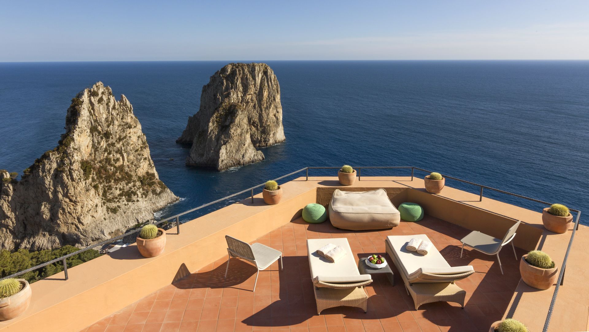 punta tragara art suite terrace